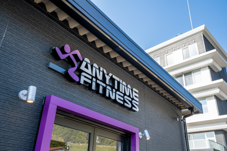 24ԔNx́gANYTIME FITNESS iGj^CtBbglXjh unwXPAvOv{ Ra@X121()OhI[v