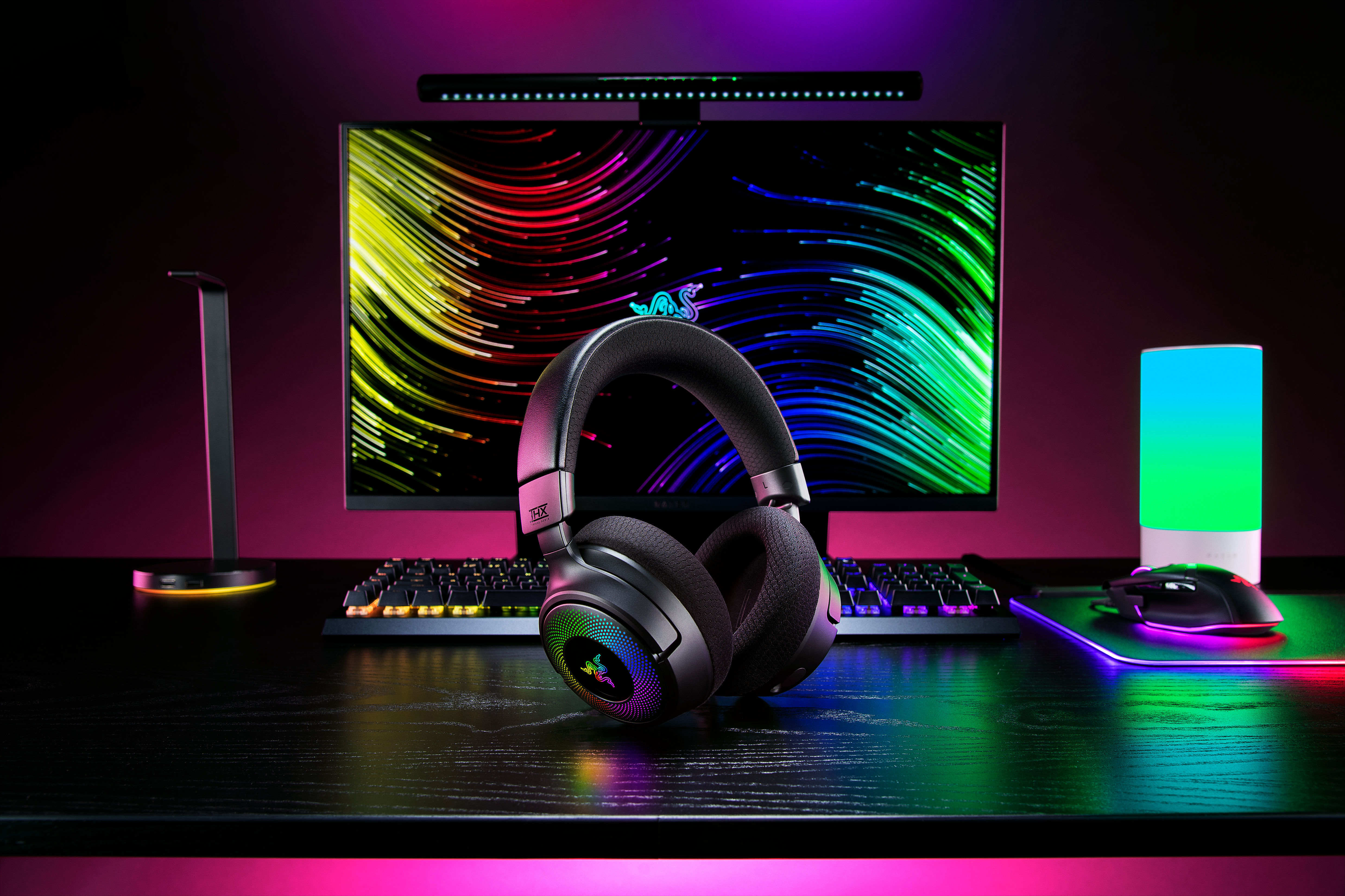 <Razer> ɂ̃CXeX|[cRg[[uRazer Wolverine V3 ProvƗ݌v2,000õׂwbhZbgV[YŐVuRazer Kraken V4v@v2i913()̔Jn