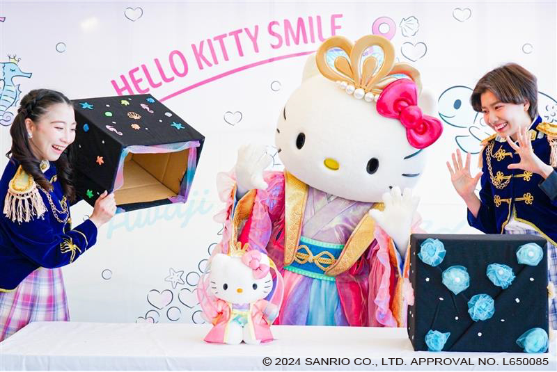 HELLO KITTY SMILE n[LeB̂aj悤 XyVXe[W wn[LeB̃xXgthtH[Go[x 112J