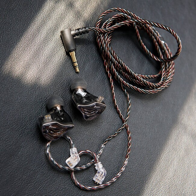 iKKO Audio OH300FiȃGg[xCzA荠ȉi