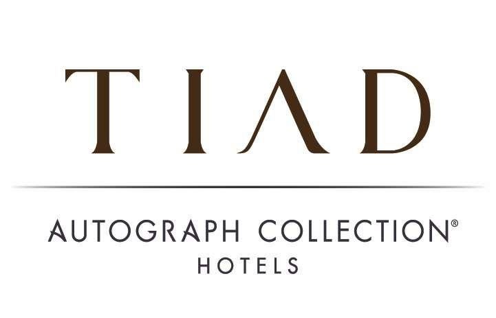 TIAD, AUTOGRAPH COLLECTION@t@[XgENX}XV[YX^[g