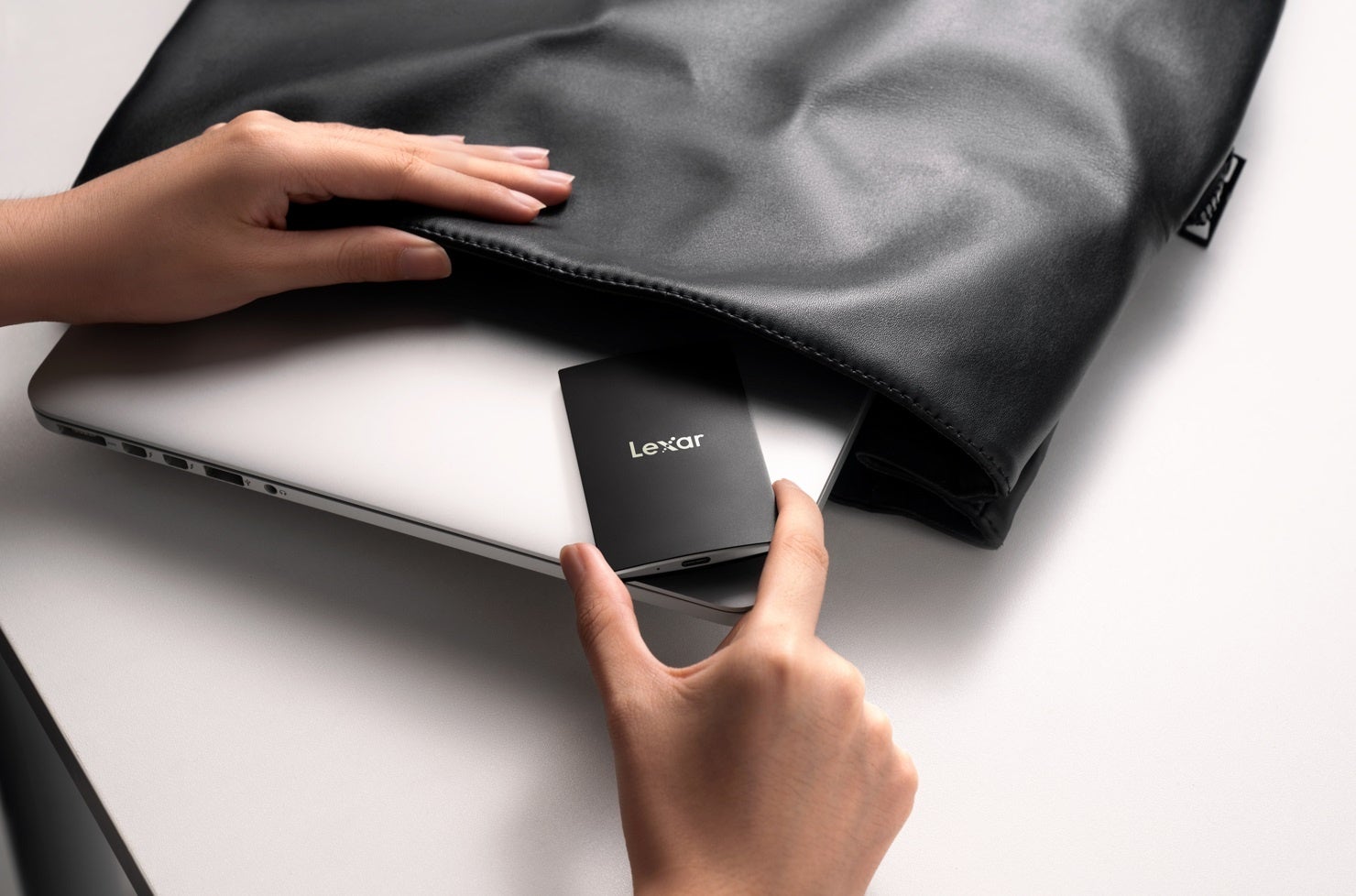 Lexar SL500@Portable SSD Vii512GBA1TBA2TBA4TBĵm点