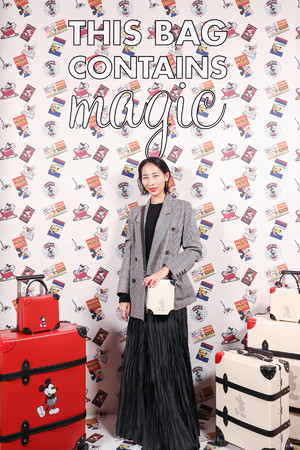 O[uEgb^[ Disney 'This Bag Contains Magic' [`CxgɊp씹loB124iyjCxg̗lqČ̌^GLVrWJ