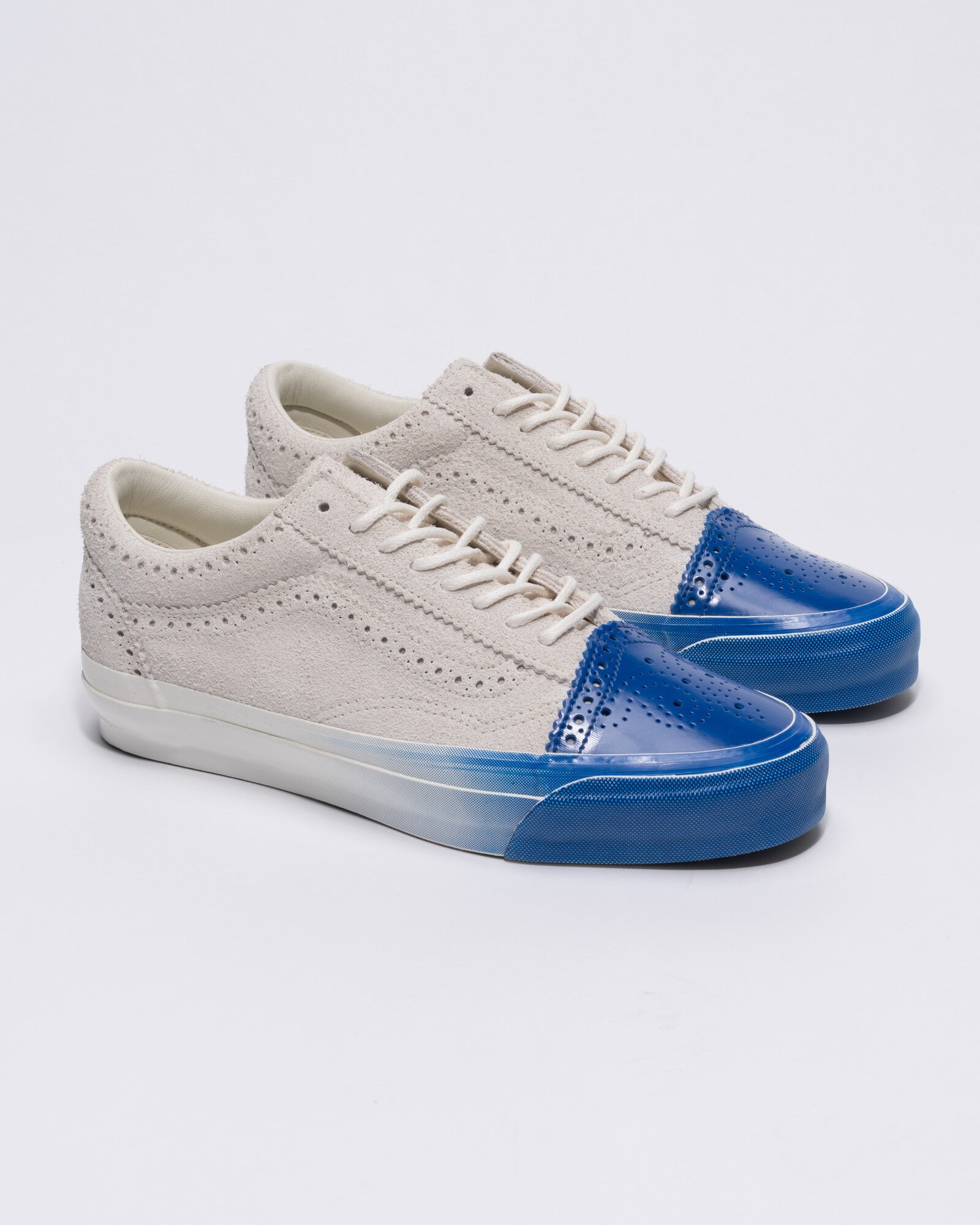 gVANS VARSITYh VANS TOKYO DESIGN COLLECTIVE TDC̃tB^[ʂvbs[ƃVeB[{[CX^C̗Z