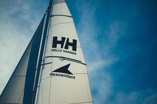 HELLY HANSEN ~ DESCENDANTɂŐVR{RNV1217iyjB