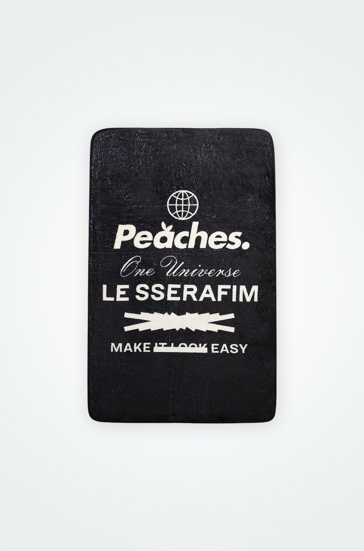 LE SSERAFIM~Peaches.Collab Merch.Xj_^cuHYPE DROPvɂ720(y)̔JnI