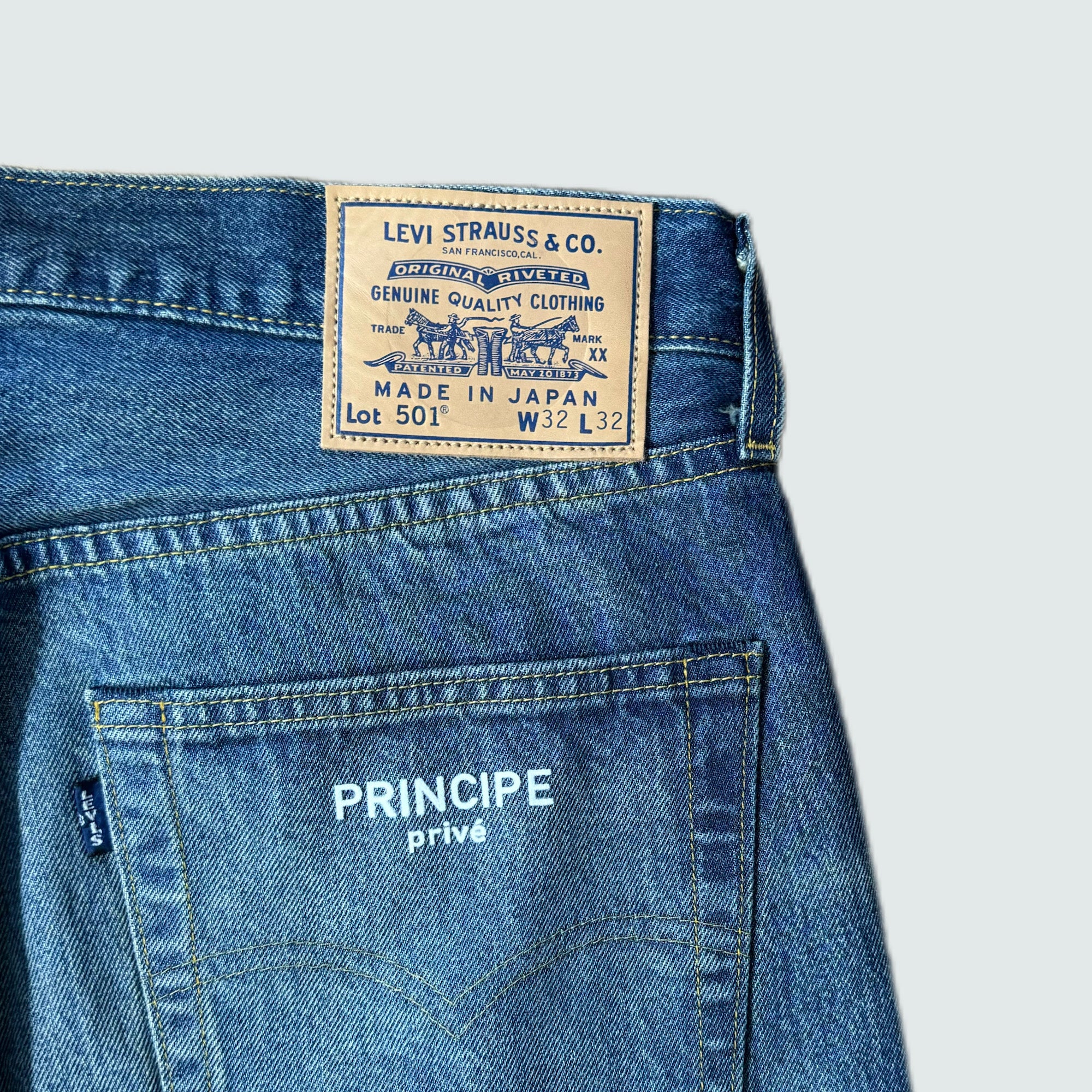 uv`yvFṽJX^vWFNguBEE MY LEVI'SvMade in Japanfjx[XɂVfB