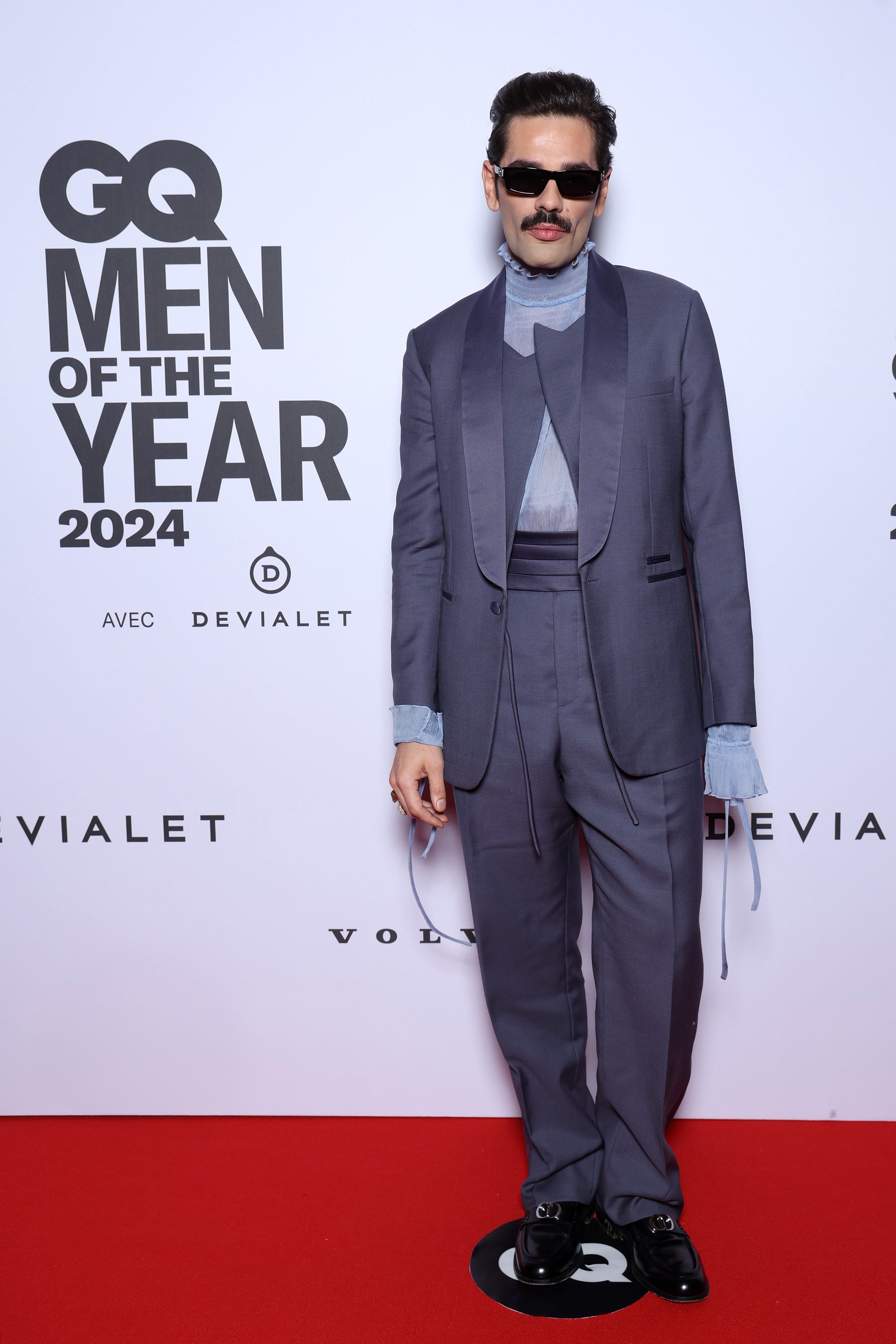 yDIORzfBI[ZYZueB@hGQ MEN OF THE YEAR 2024h in PARIS